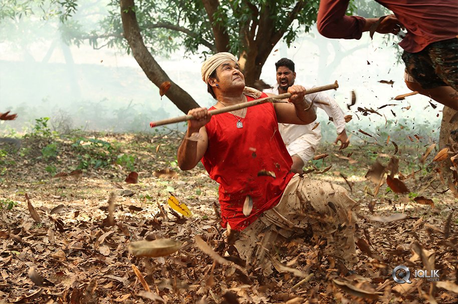 Odiyan-Movie-New-Stills